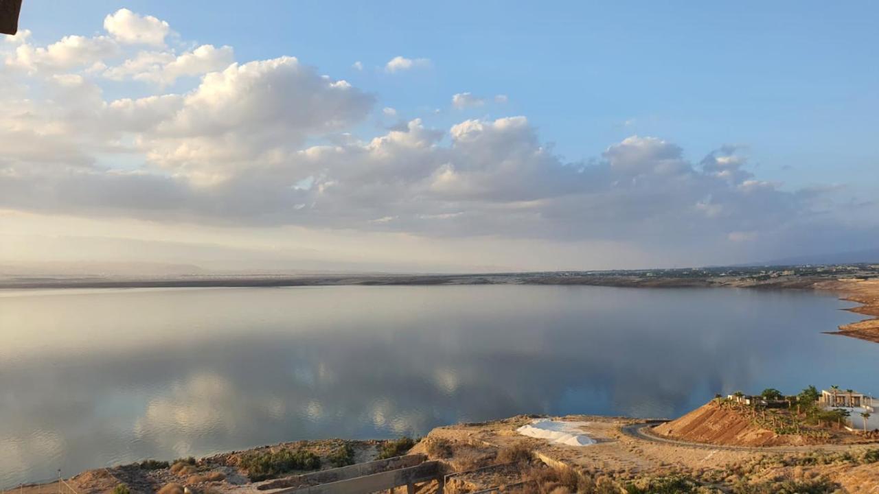 Comfy Stays Sea View Apartments At Deadsea Samarah Resort Sweimeh Exterior foto