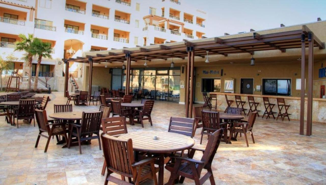 Comfy Stays Sea View Apartments At Deadsea Samarah Resort Sweimeh Exterior foto